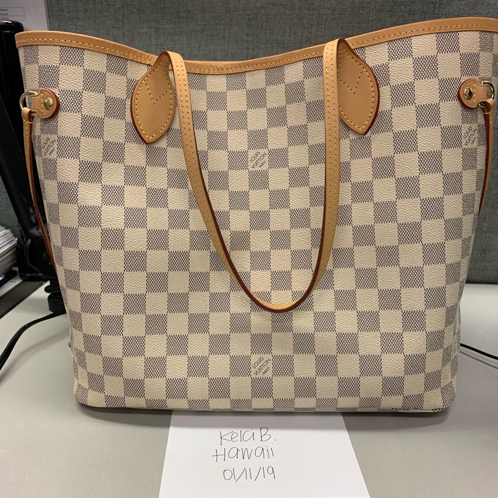 Listing for 💗Trade💗